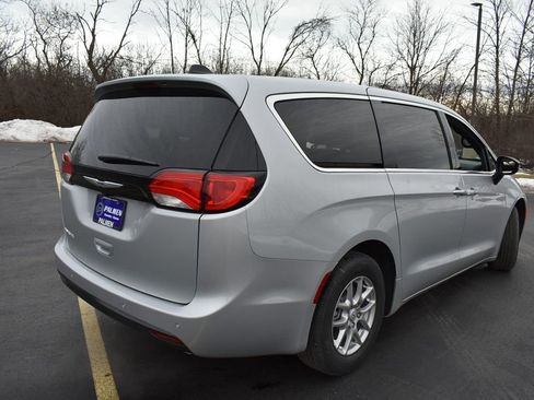 New 2026 Chrysler Voyager LX FWD image 4