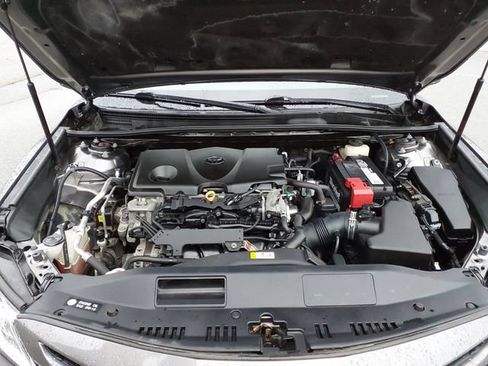 Used 2018 Toyota Camry SE w/ Protection Package (Q2) FWD image 24