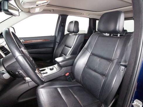 Used 2013 Jeep Grand Cherokee Limited w/ Trailer Tow Group IV AWD/4WD image 22
