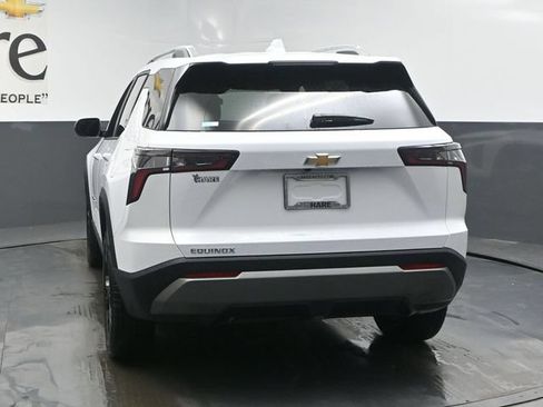 New 2026 Chevrolet Equinox LT w/ LPO, Floor Liner Package FWD image 13