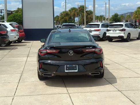 New 2025 Acura TLX w/ Technology Package image 3