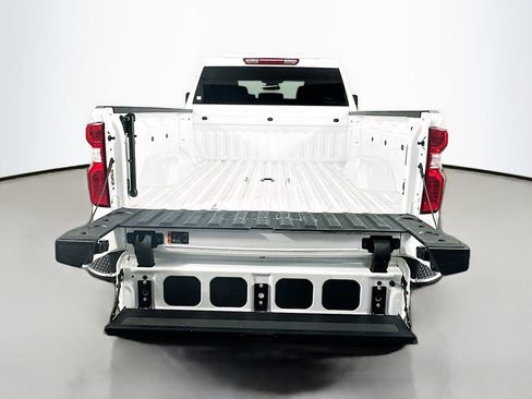 Used 2024 Chevrolet Silverado 2500 Custom w/ Custom Value Package image 29