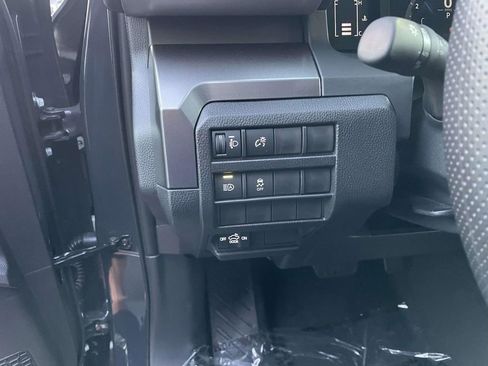 New 2025 Toyota Tacoma SR5 image 31