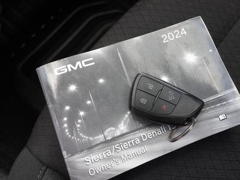Used 2024 GMC Sierra 1500 Pro w/ Pro Value Package AWD/4WD image 28