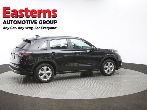 Used 2023 Honda HR-V LX image 42