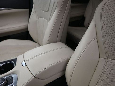 Used 2022 INFINITI QX60 Luxe w/ Cargo Package image 5