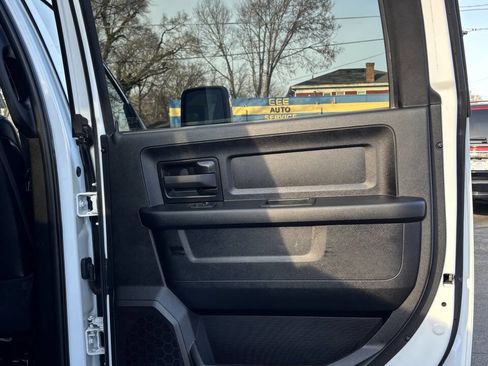 Used 2023 RAM 3500 Tradesman w/ Bed Utility Group image 18