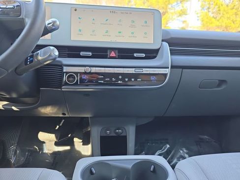 Used 2023 Hyundai Ioniq 5 SEL image 36