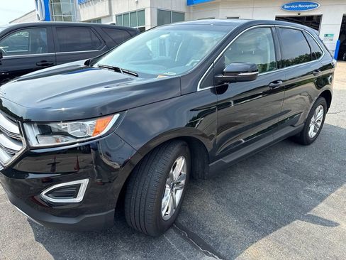 Used 2016 Ford Edge SEL w/ Equipment Group 201A AWD/4WD image 3