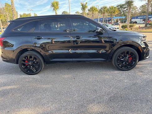 Certified 2023 Kia Sorento SX image 6
