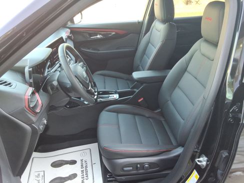 Used 2026 Chevrolet TrailBlazer RS w/ Convenience Package FWD image 27