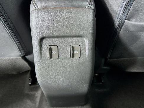 Certified 2023 Nissan Kicks SR w/ SR Premium Package image 25