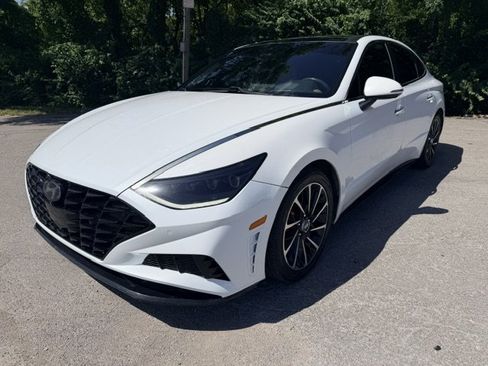 Used 2021 Hyundai Sonata Limited FWD image 1