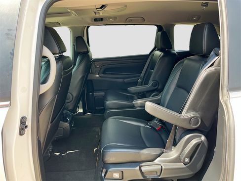 Used 2024 Honda Odyssey Touring image 25