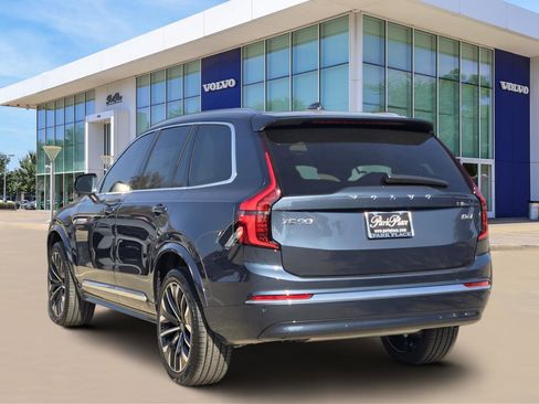New 2026 Volvo XC90 B6 Ultra w/ Protection Package image 4