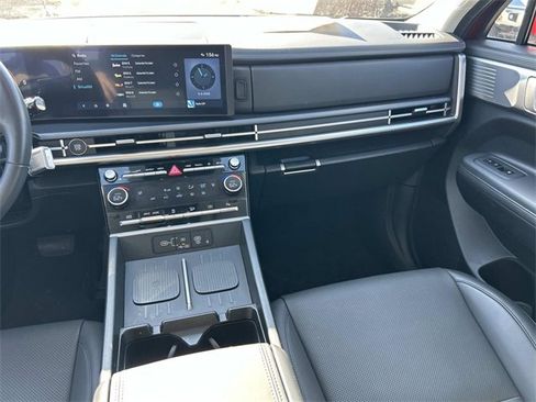 Used 2024 Hyundai Santa Fe SEL image 14