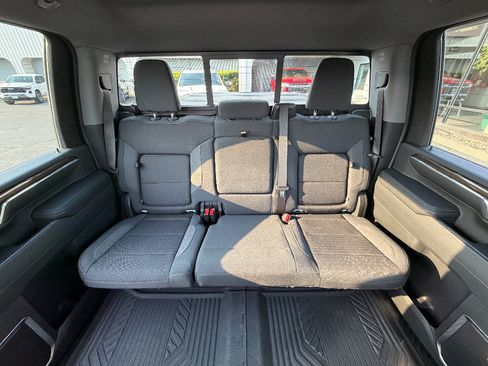Used 2024 Chevrolet Silverado 3500 LT w/ All Star Edition AWD/4WD image 4