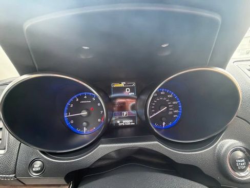 Used 2019 Subaru Outback 2.5i Touring AWD/4WD image 17