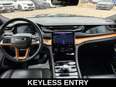 Used 2022 Jeep Grand Cherokee L Summit AWD/4WD image 14