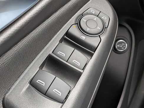 New 2026 Buick Envista Avenir image 21