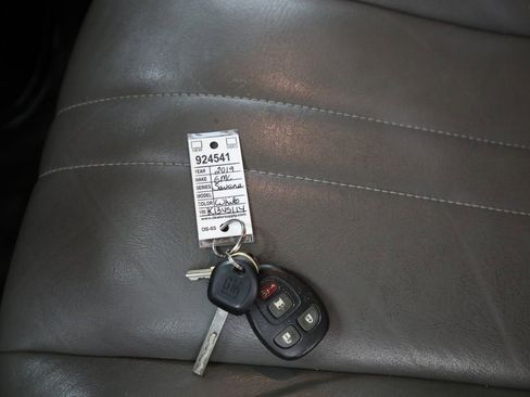 Used 2019 GMC Savana 3500 LS w/ Cold Climate Package RWD image 26