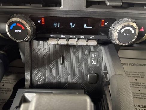 Used 2026 Toyota Tacoma TRD Sport image 16