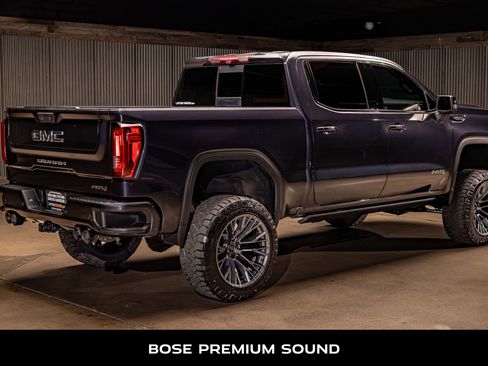 Used 2022 GMC Sierra 1500 AT4 w/ AT4 Premium Package image 9
