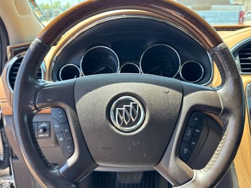 Used 2017 Buick Enclave Leather FWD image 21