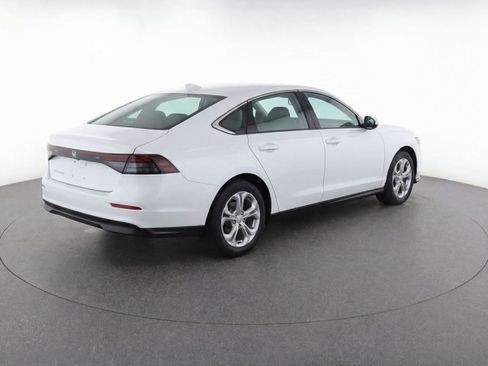 Used 2024 Honda Accord LX image 7