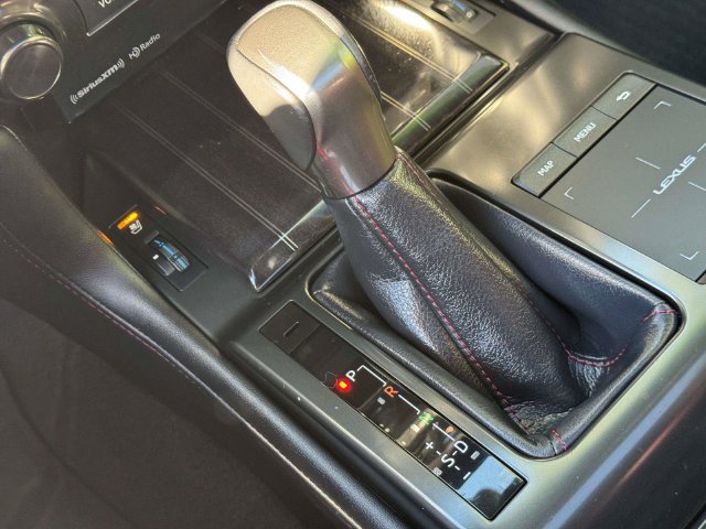 Used 2022 Lexus GX 460 Luxury w/ Sport Design Package AWD/4WD image 30