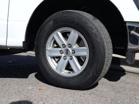 Used 2023 Ford F150 XLT image 13