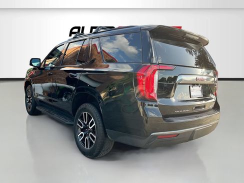 Used 2022 GMC Yukon AT4 w/ Technology Package AWD/4WD image 5