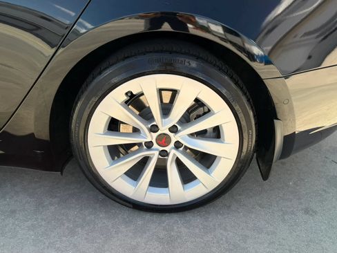 Used 2021 Tesla Model 3 Long Range AWD/4WD image 13