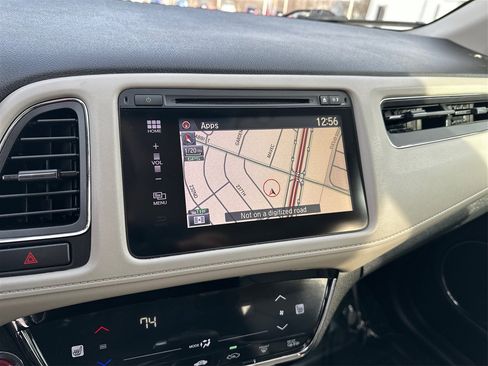 Used 2016 Honda HR-V EX-L image 31