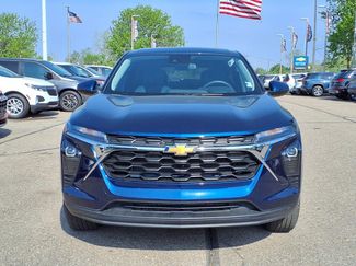 Used 2024 Chevrolet Trax LS w/ LS Convenience Package FWD video 2