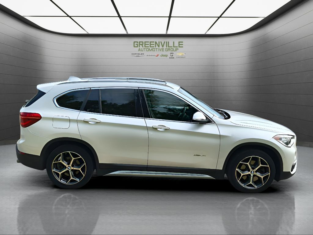 Used 2017 BMW X1 xDrive28i AWD/4WD image 6