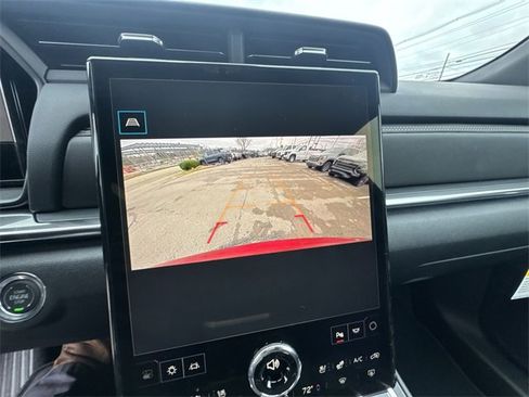 New 2026 GMC Terrain Elevation w/ Elevation Premium Package image 17