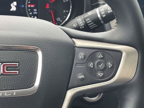 Certified 2023 GMC Terrain Denali w/ Black Diamond Edition AWD/4WD image 38