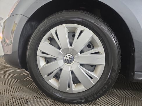 Used 2014 Volkswagen Jetta SE image 31