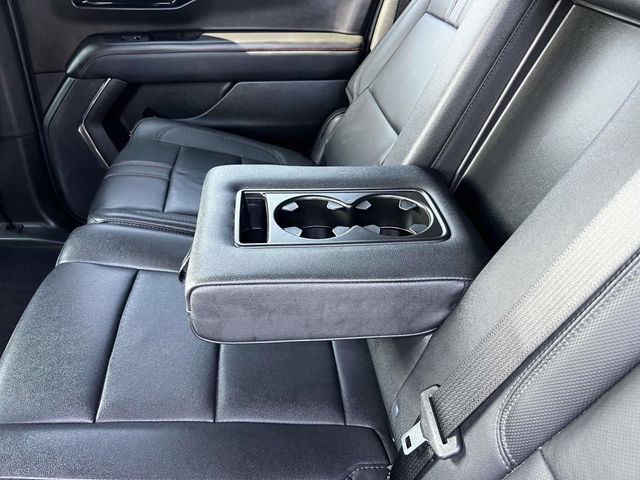 Certified 2026 Chevrolet Suburban RST AWD/4WD image 13