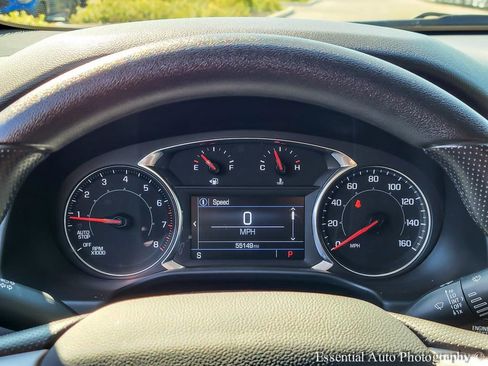 Used 2023 GMC Acadia SLE w/ Driver Convenience Package image 17