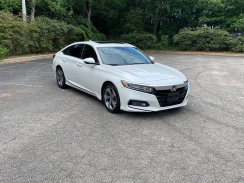 Used 2020 Honda Accord EX-L image 3