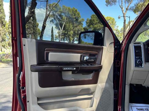 Used 2014 RAM 1500 Laramie w/ Convenience Group image 22