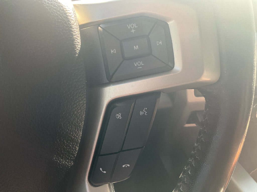 Used 2020 Ford F250 Lariat w/ Lariat Ultimate Package AWD/4WD image 23