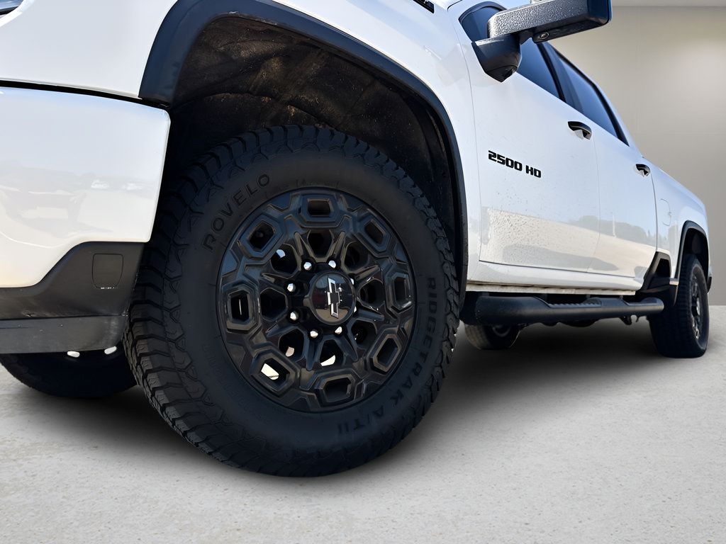 Used 2024 Chevrolet Silverado 2500 LT w/ Z71 Sport Edition AWD/4WD image 24