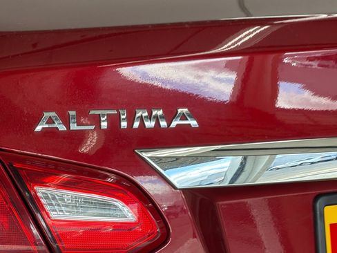 Used 2017 Nissan Altima 2.5 S w/ Power Driver Seat Package FWD image 24