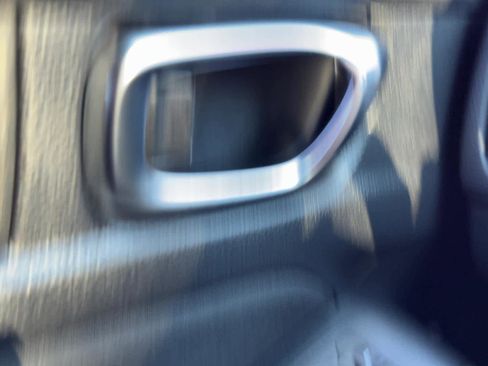 Used 2023 Honda Civic Sport image 25