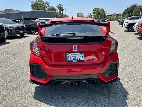 Used 2019 Honda Civic Sport image 5