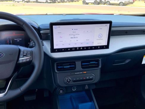 New 2026 Ford Maverick XLT FWD image 6