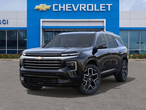 New 2026 Chevrolet Traverse High Country w/ LPO, Floor Liner Package AWD/4WD image 6